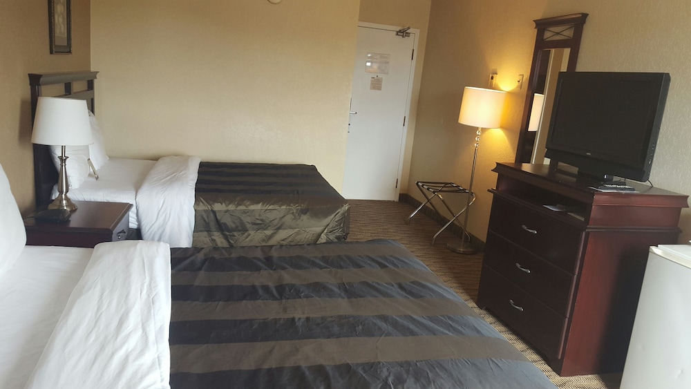 Travelodge by Wyndham Regina 27/65