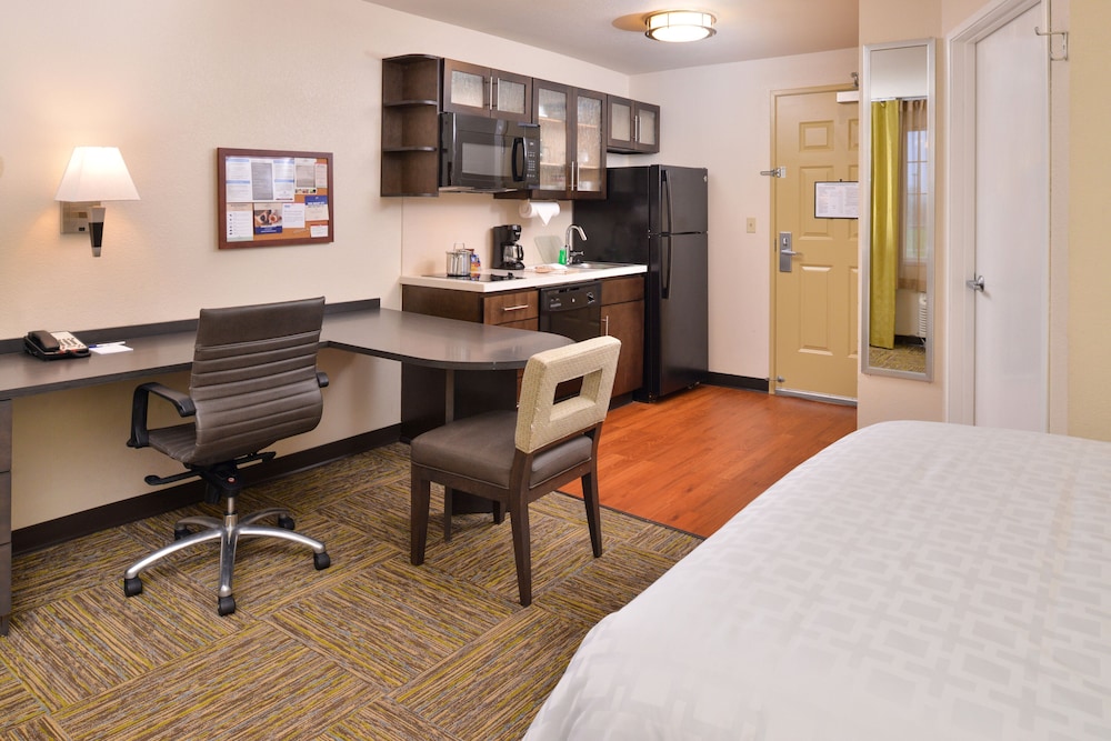 Candlewood Suites Austin-Round Rock 41/48