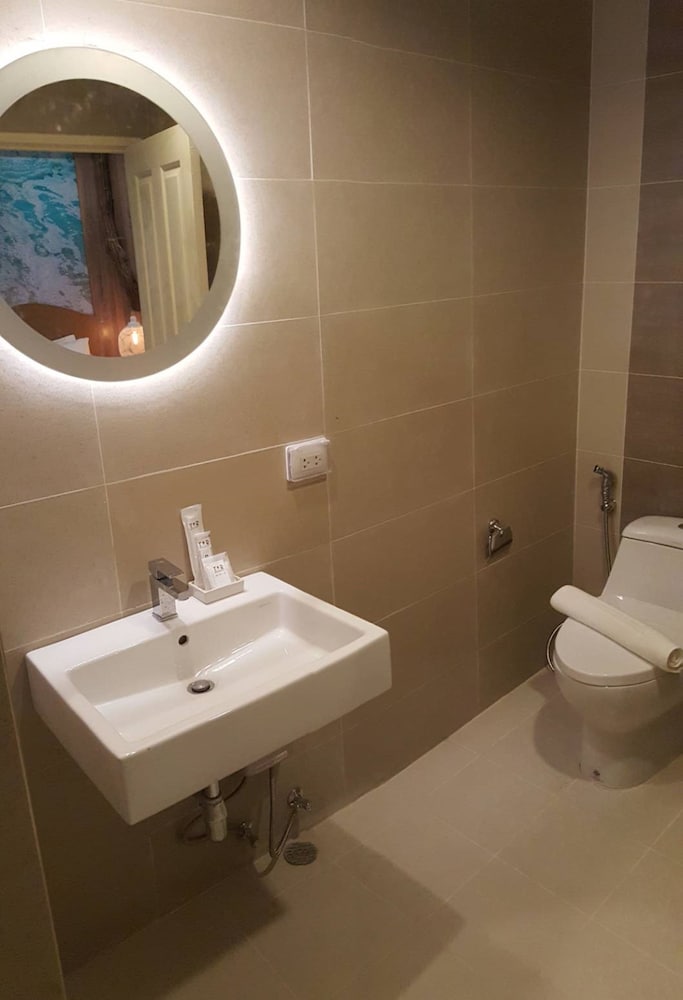 T2 Jomtien Pattaya 50/50