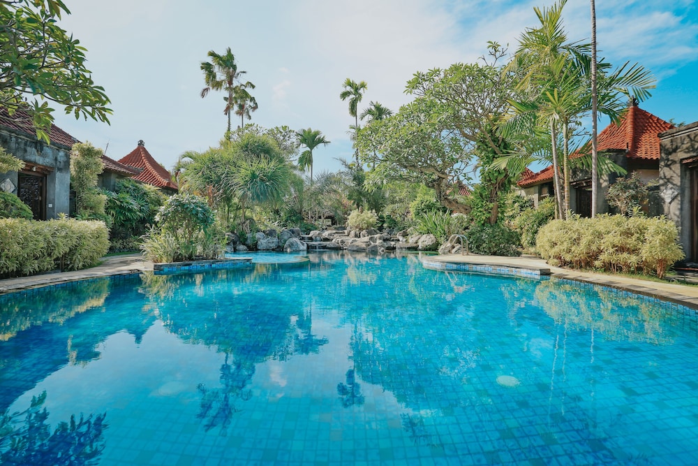 Parigata Villas Resort 32/40
