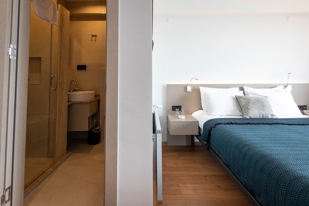 SINOP ANTIK OTEL 11/44