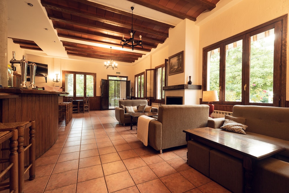 HOSTAL SIERRA DEL AGUA 16/32