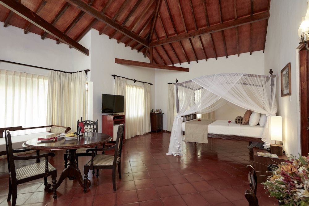 Dickwella Resort and Spa 25/50