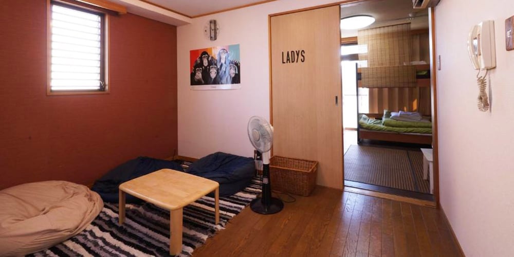 Guest House WA - Hostel 42/62