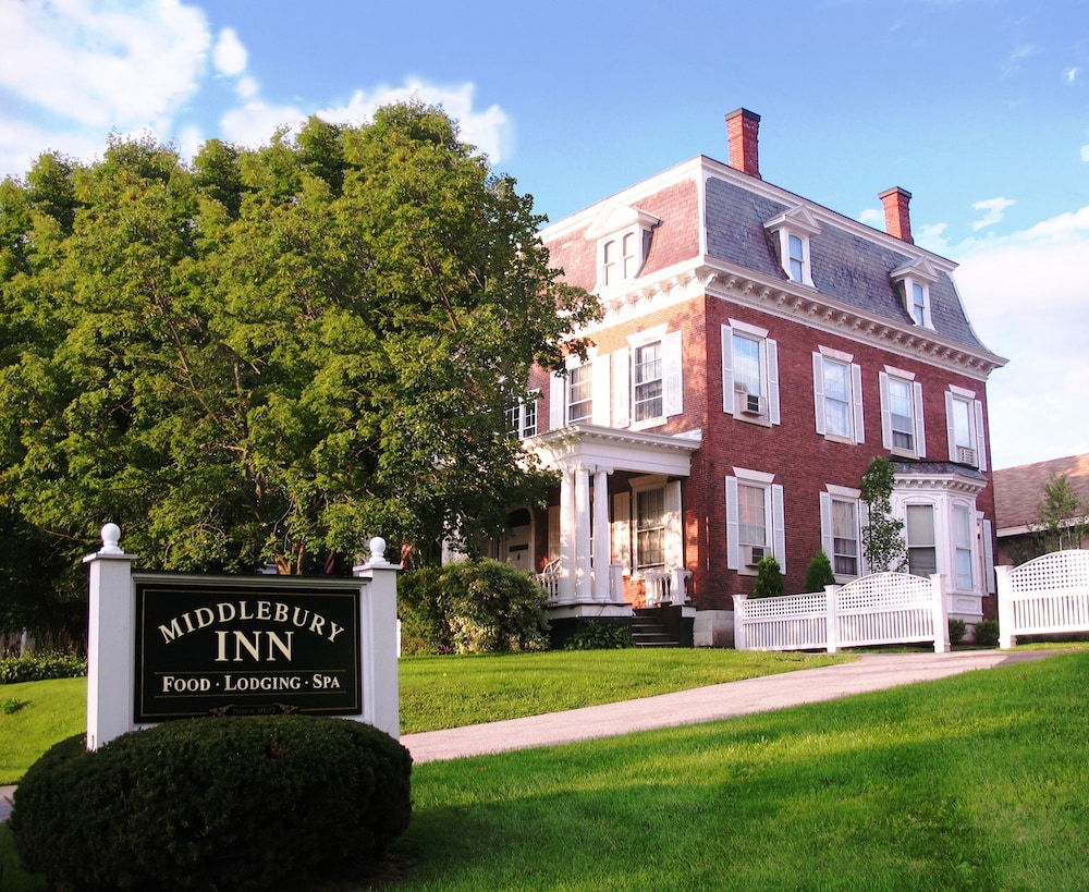 Middlebury Inn 63/68