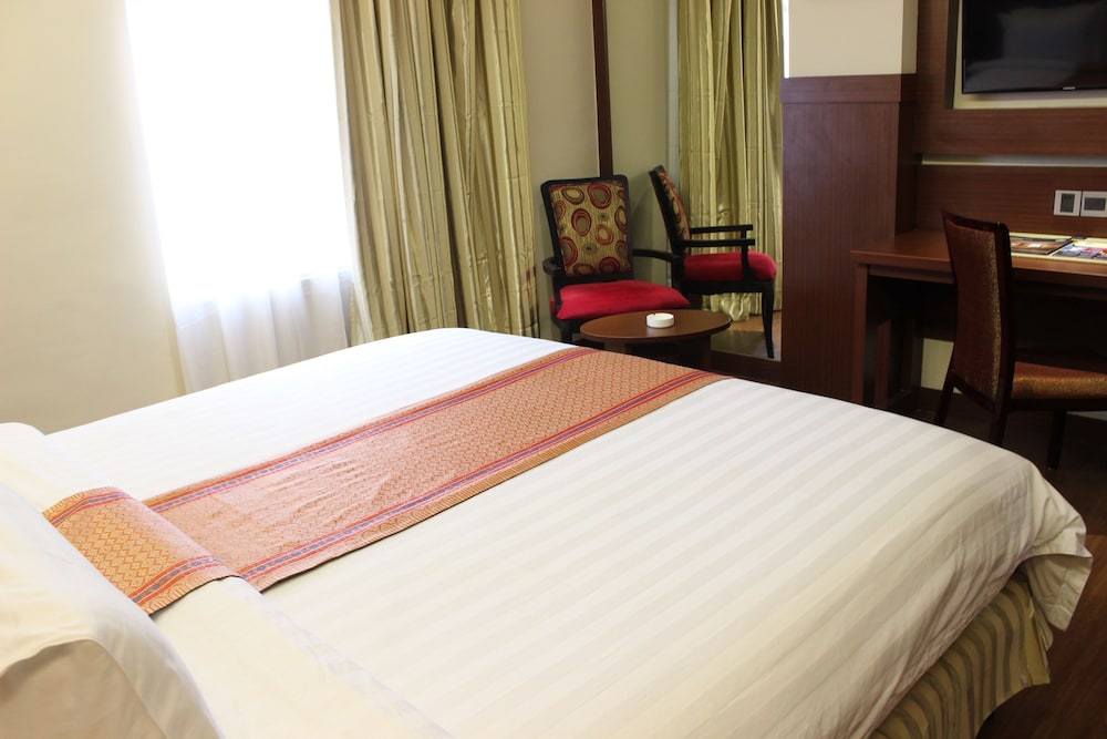 Best Western Plus Makassar Beach 10/41