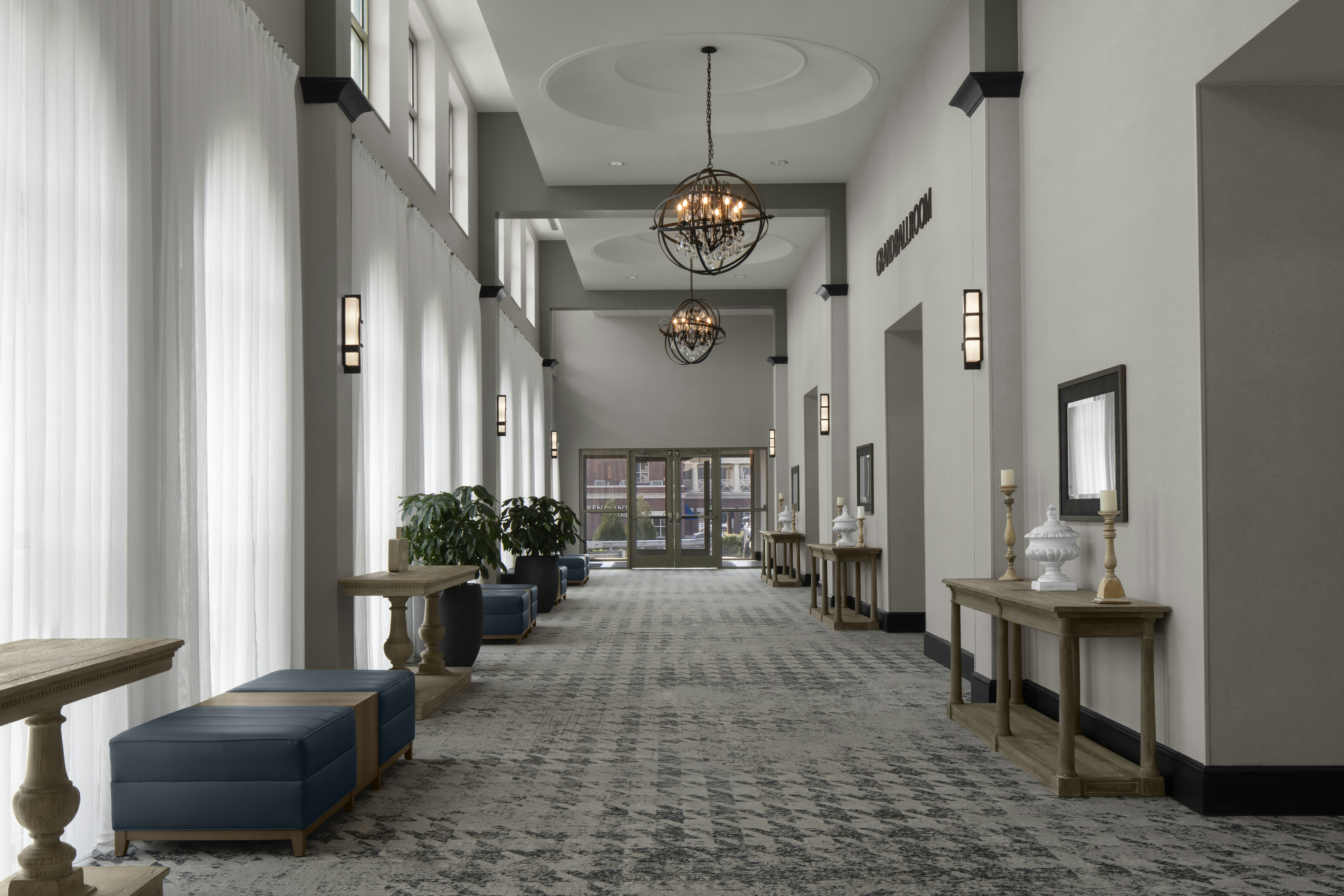 Embassy Suites by Hilton Tuscaloosa Alabama Downtown 50/79