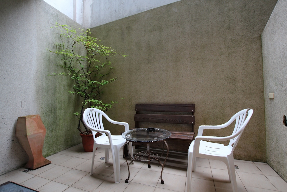 Lang Qin Hai Inn 38/62