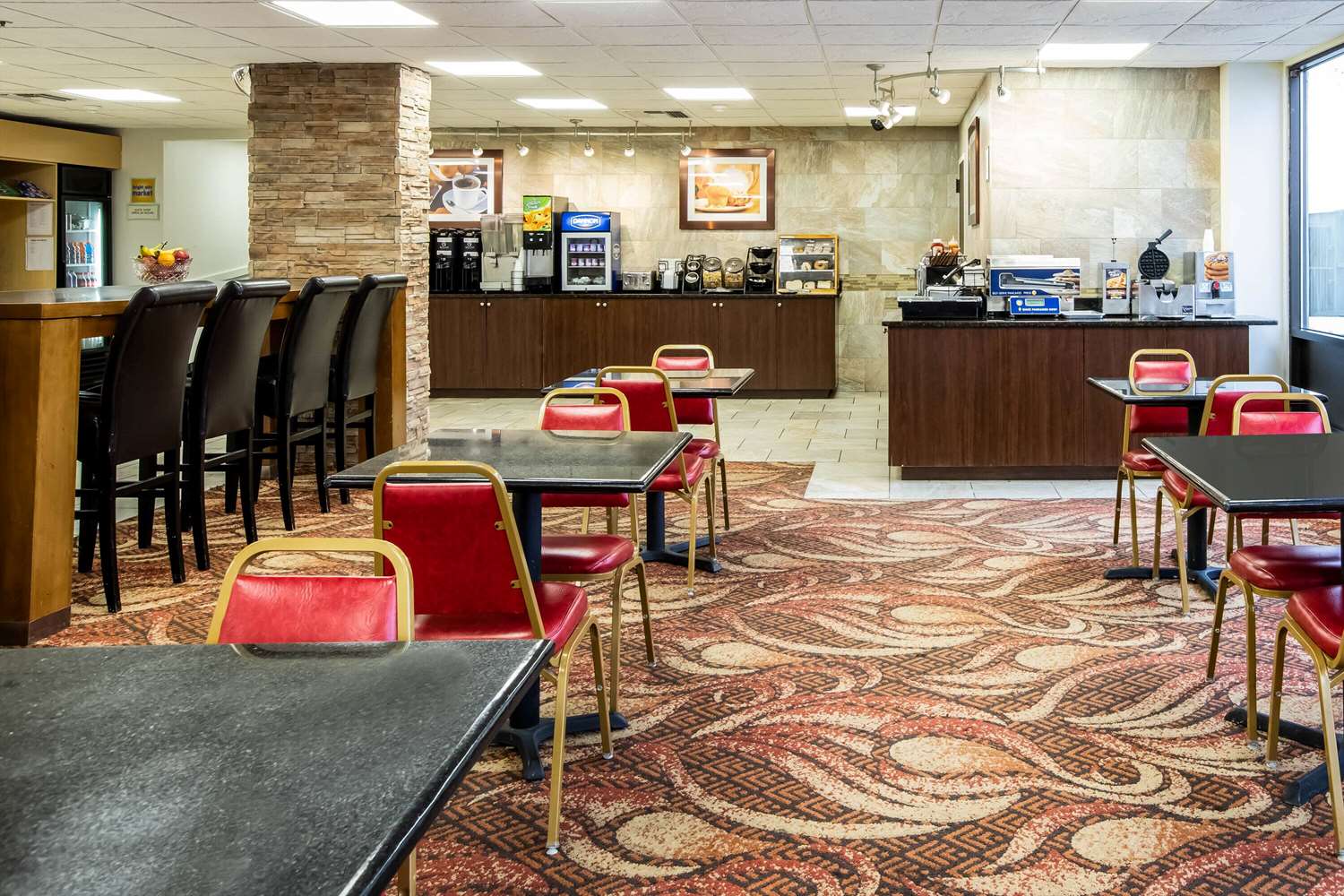 restaurant cafeteria