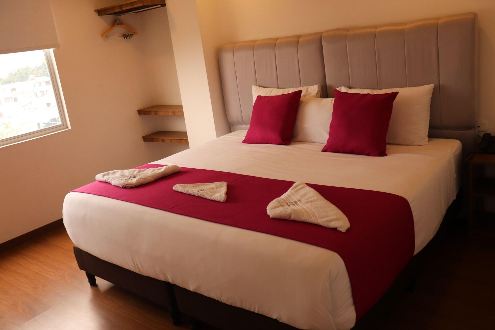 غرفة تنفيذية بسرير مزدوج بإطلالة على المدينة، Hotel Bogota DC 2/7