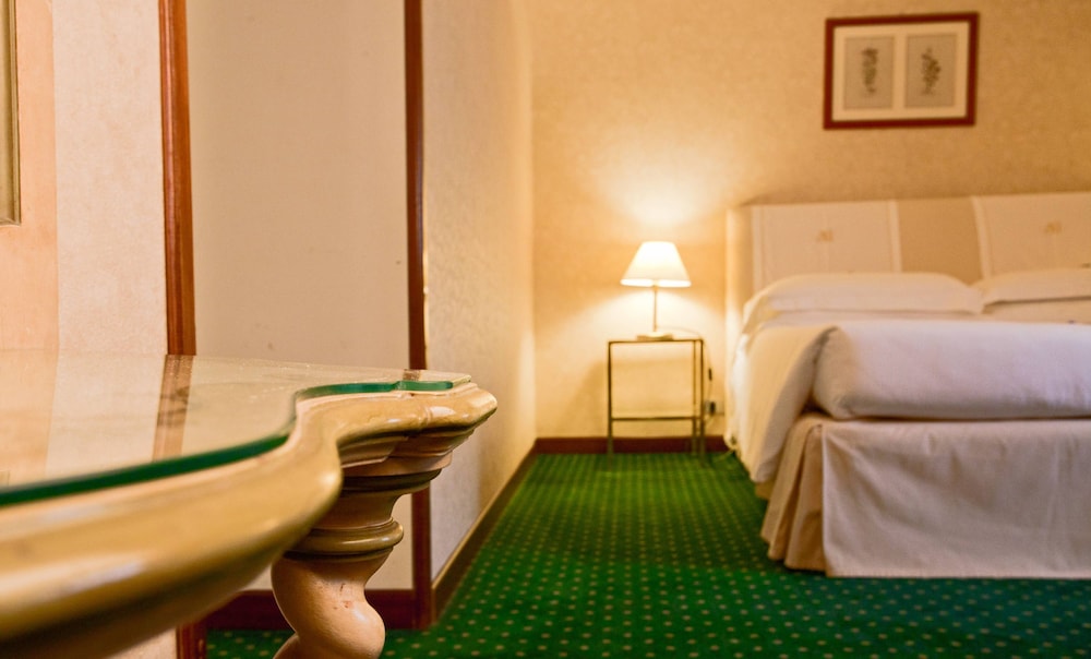 Aldrovandi Residence City Suites 16/75