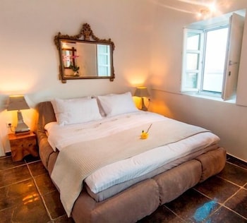 Aspaki Exclusive Hotel by Art Maisons 12/71