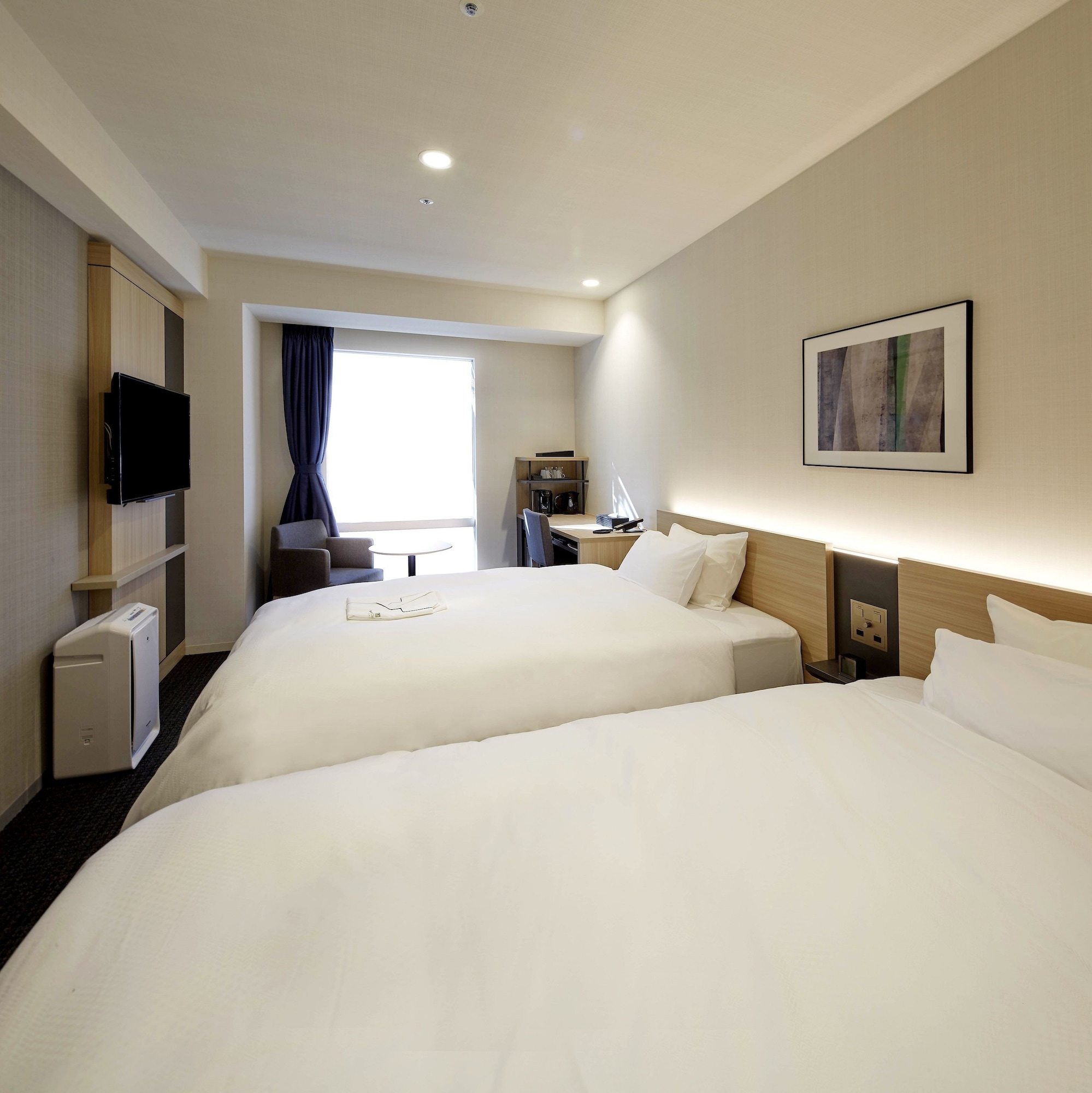 ROOM, TWIN BEDS, SMOKING