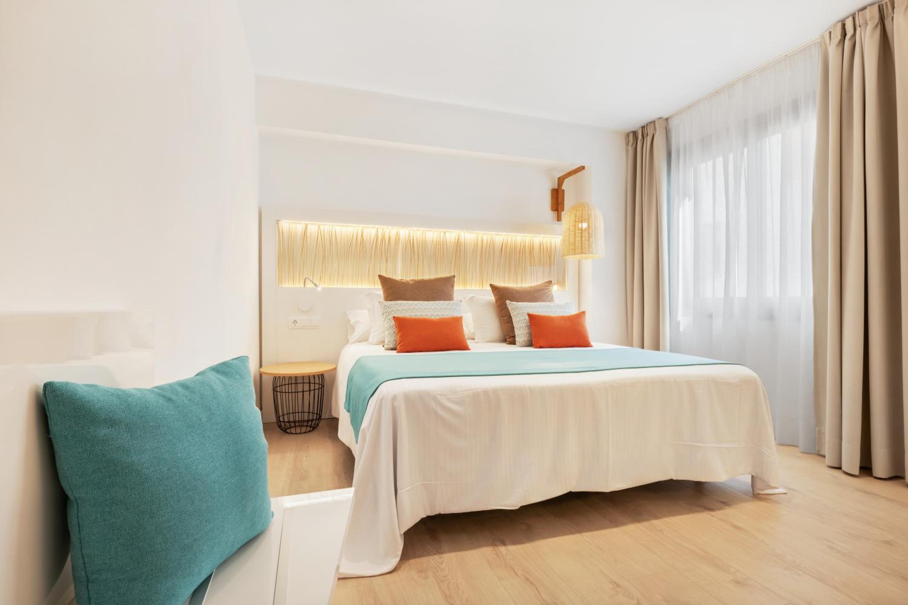 Junior Suite, Twin Beds