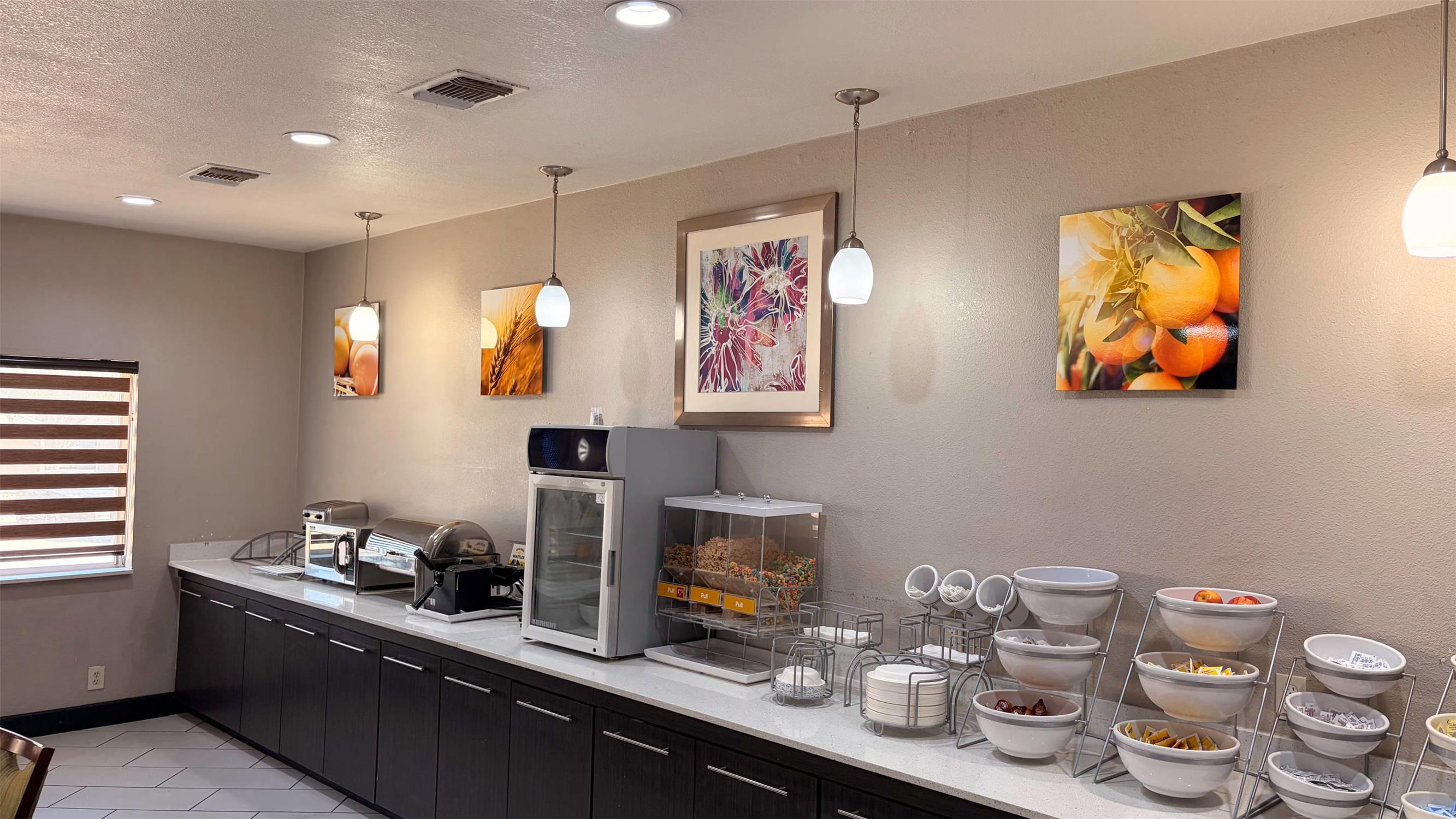 Comfort Suites Lewisville - Dallas 26/46