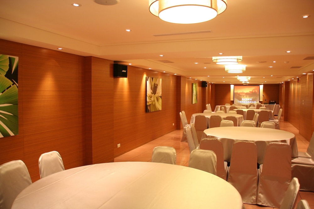 Taitung Bali Suites Hotel 35/40