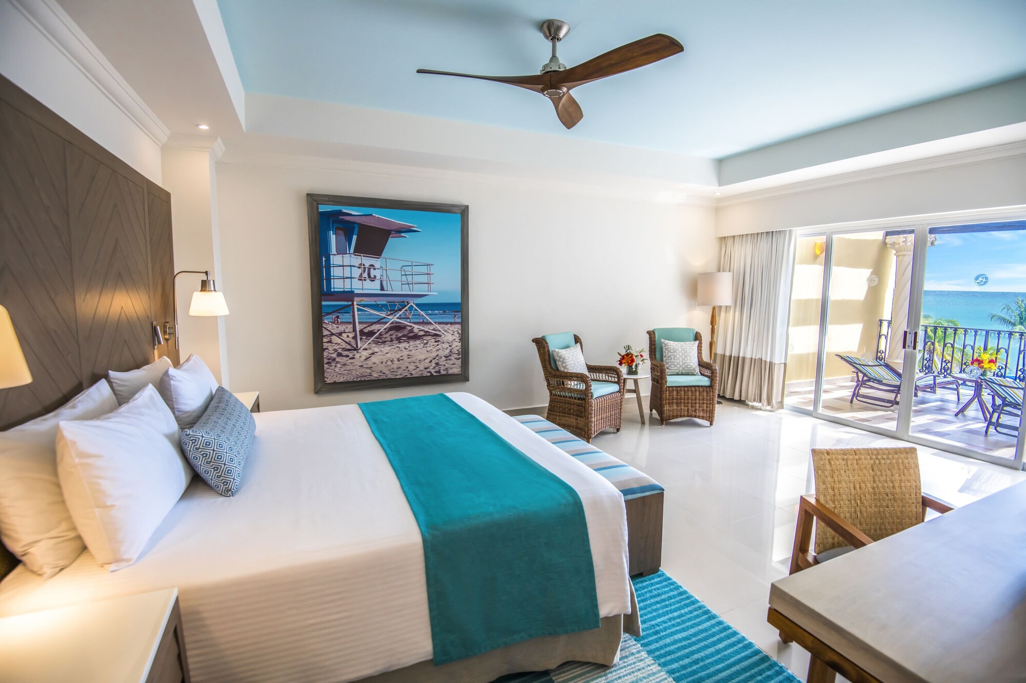 1 Bedroom, Master, Suite, King Bed, Ocean Front