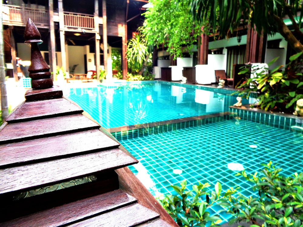 YANTARASRI RESORT 54/67