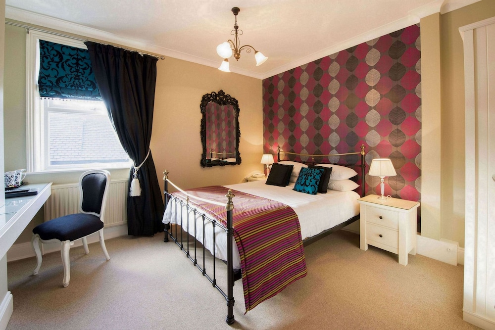 The Grafton Boutique B&B 7/28