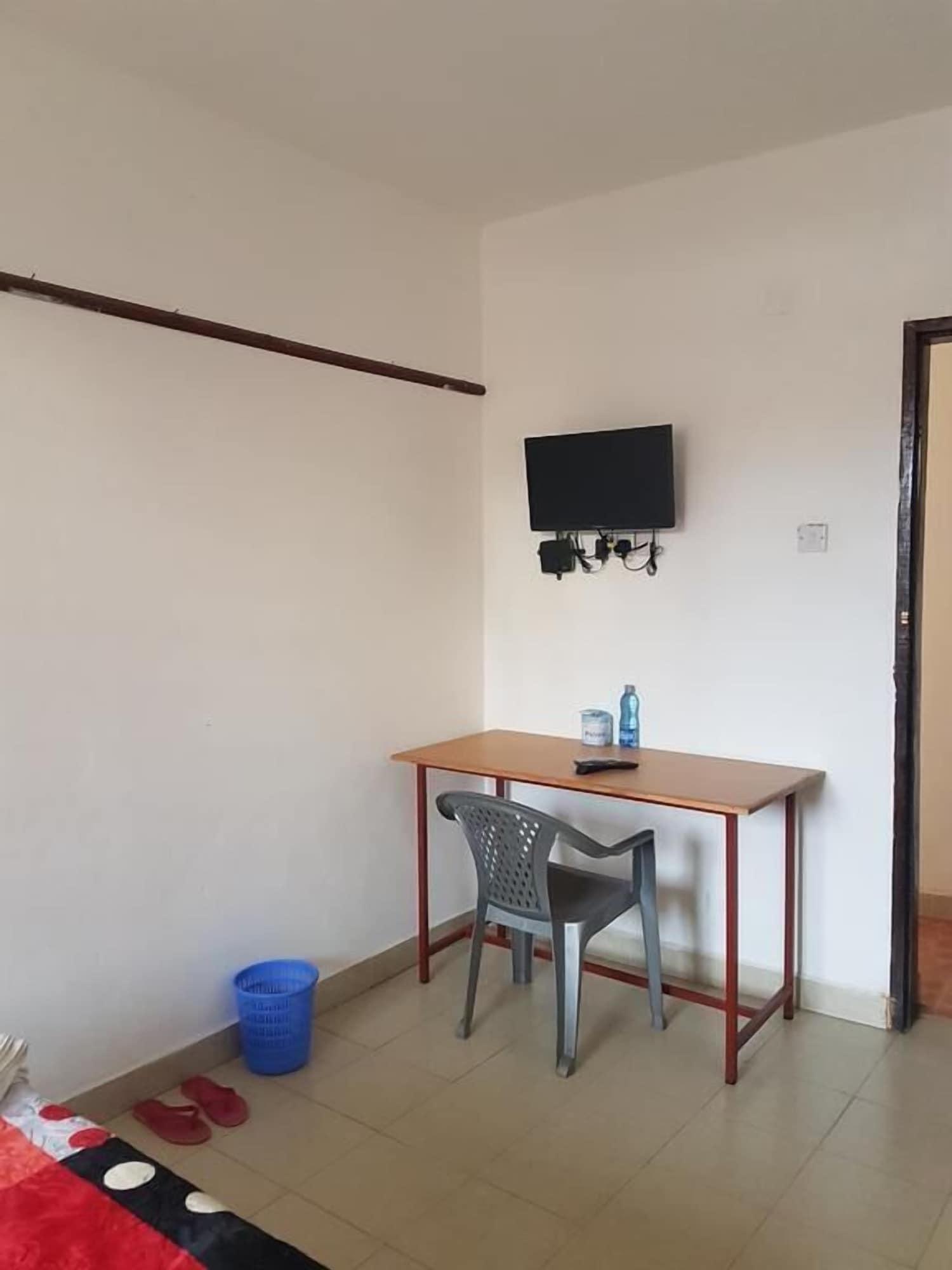 Miritini Golden Guest House 15/18