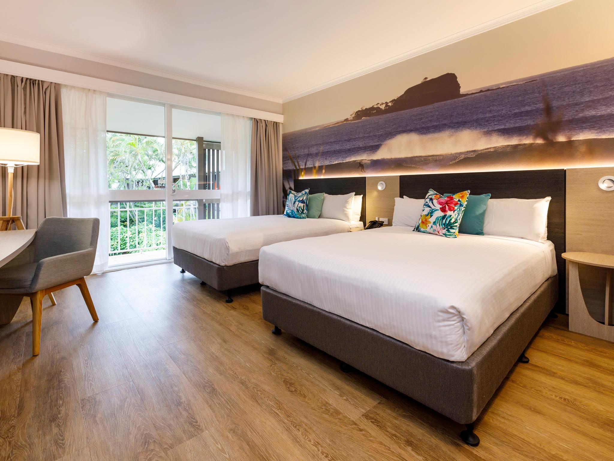 Resort, Queen Bed, Lagoon View