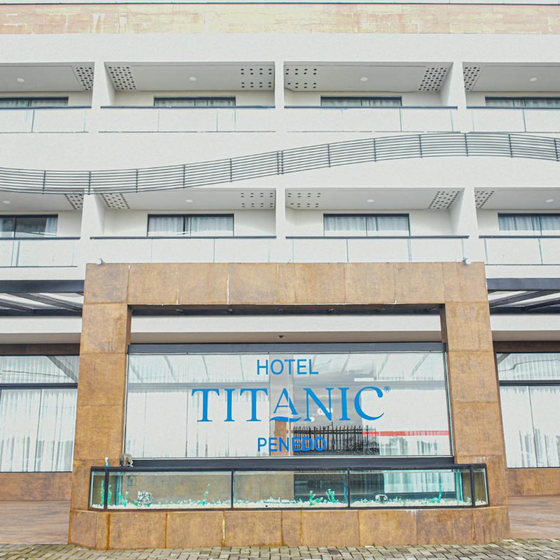 Hotel Titanic Penedo 1/50