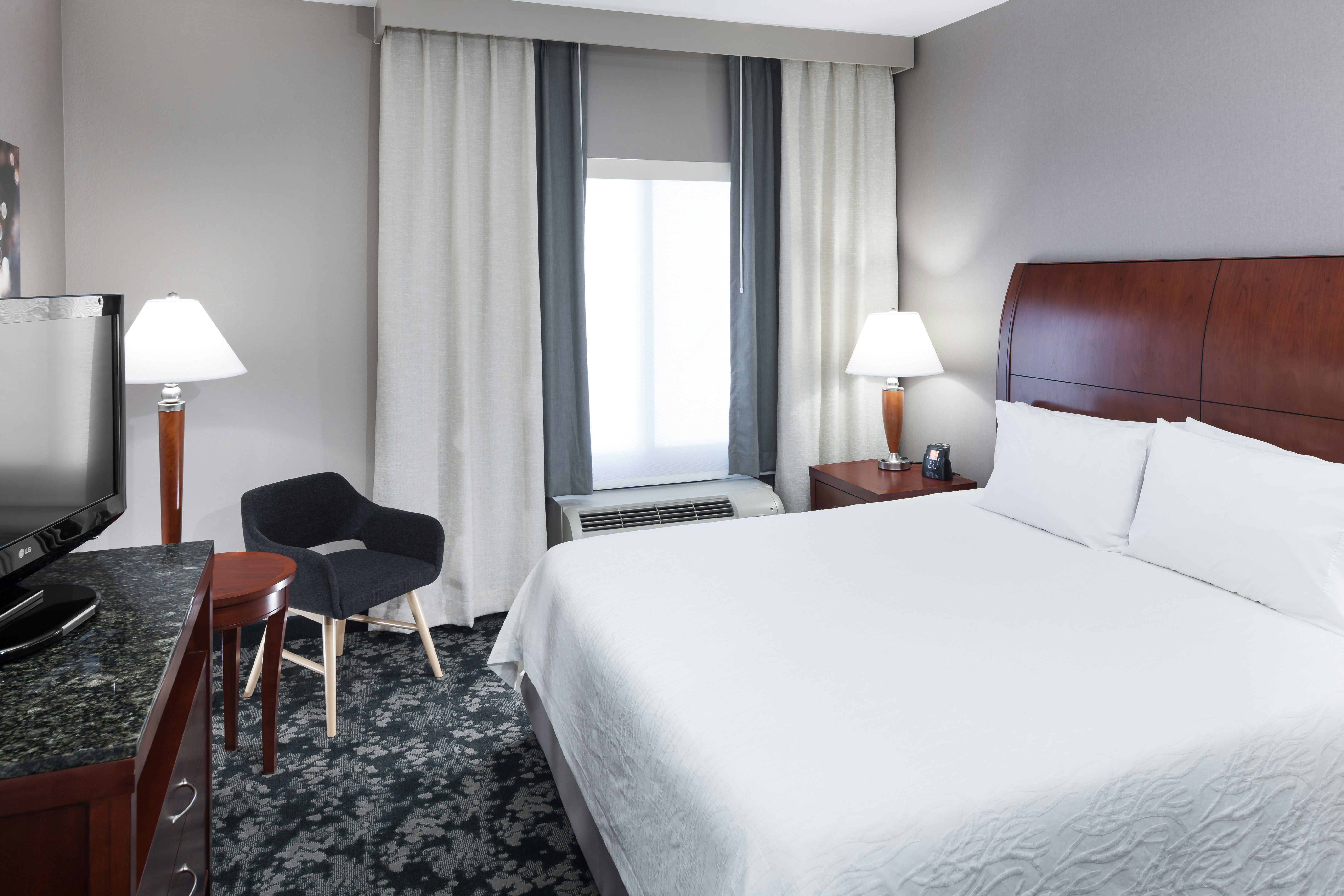 Hilton Garden Inn Lake Forest Mettawa 11/46