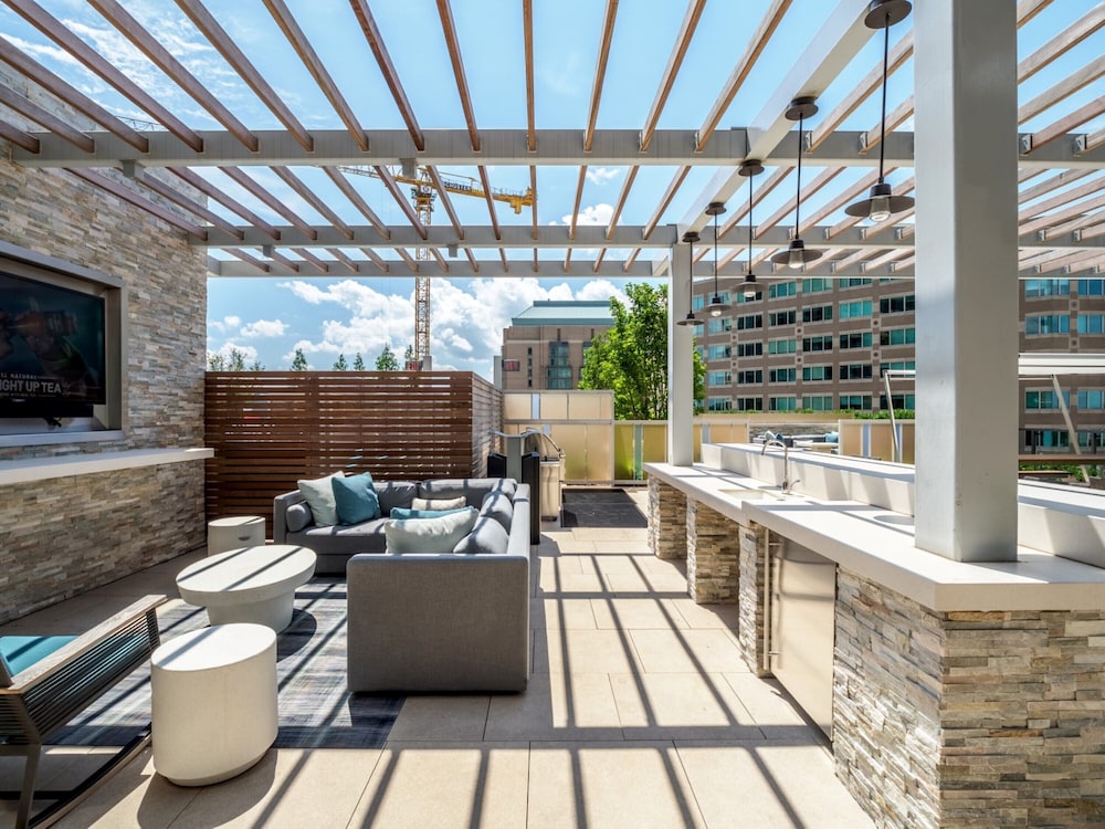 Global Luxury Suites at Reston Town Center 33/75