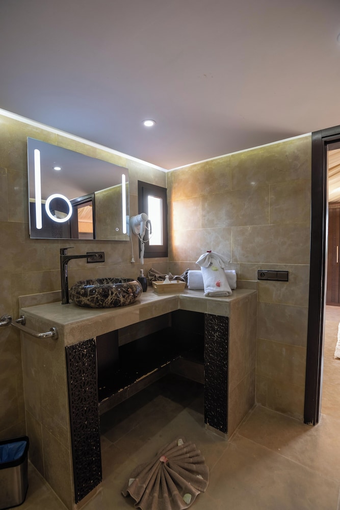 Eden Lodges & Spa-Boutique Hotel de Luxe 59/68