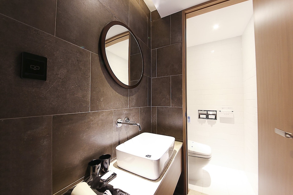 Central Person Hotel Pyeongtaek 29/33