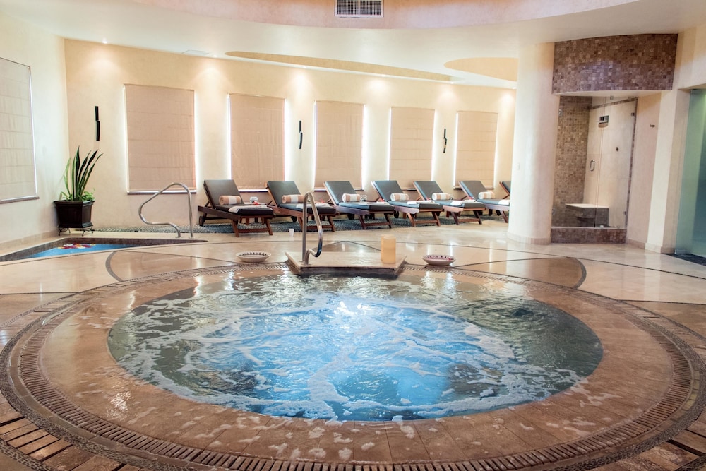 Villa La Estancia Beach Resort and Spa 18/50