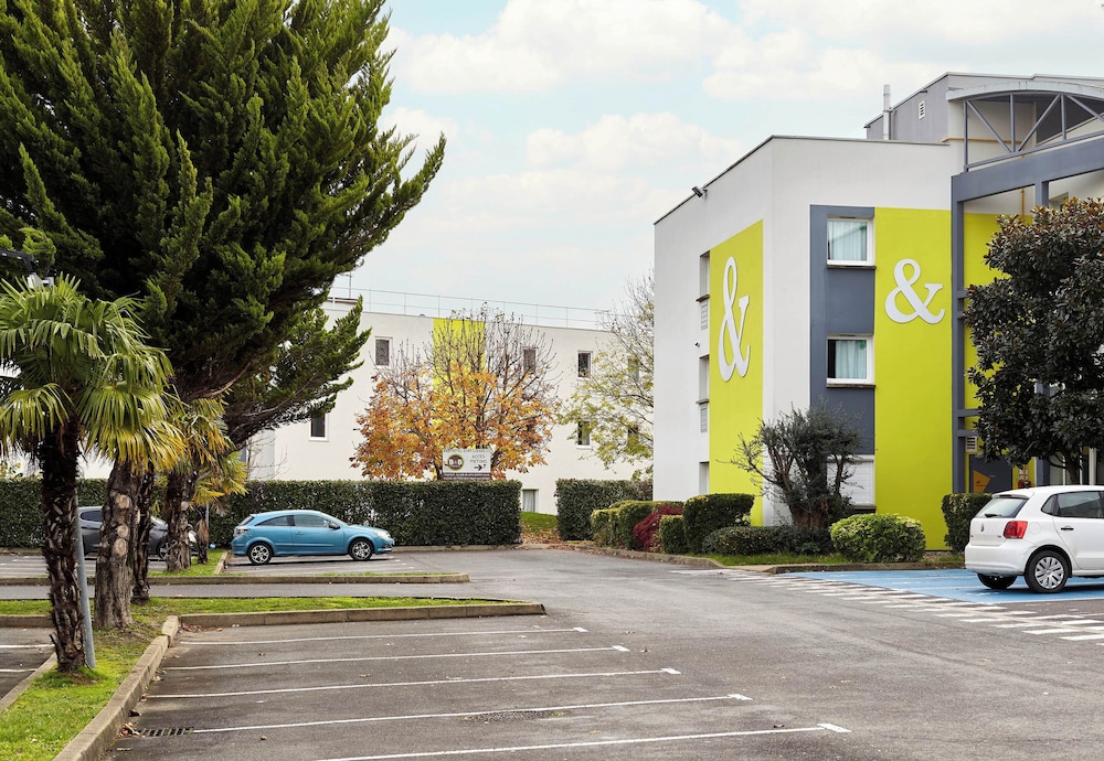 B&B HOTEL Evry Lisses 3 etoiles 32/43