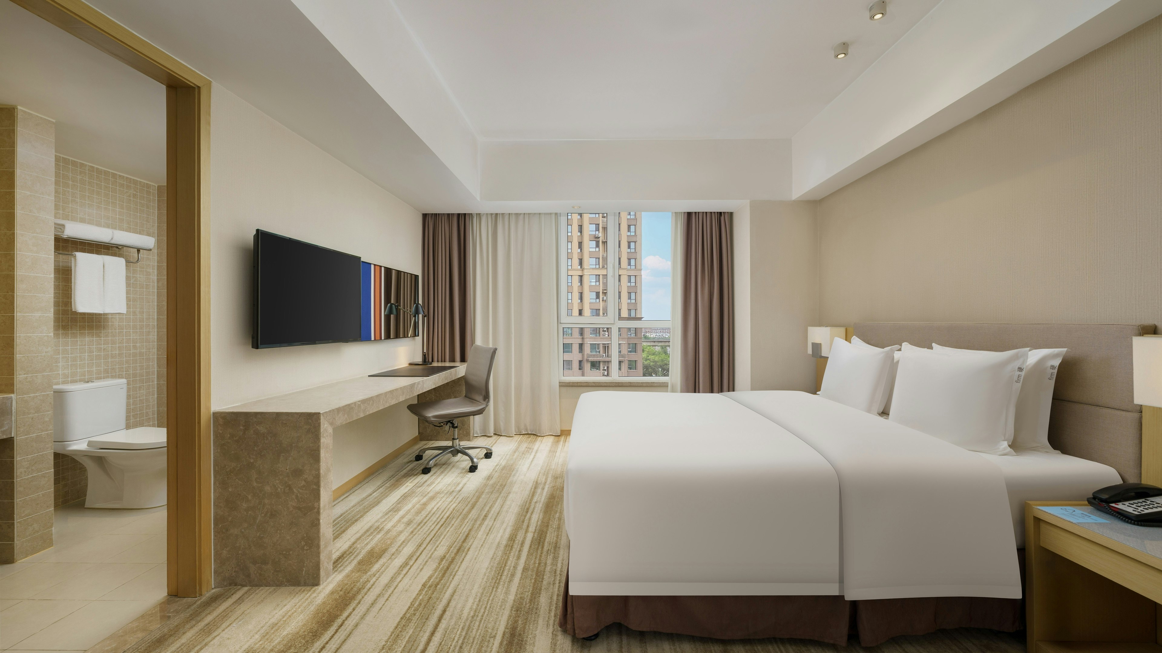 HOLIDAY INN EXPRESS SHENYANG TAWAN 17/32