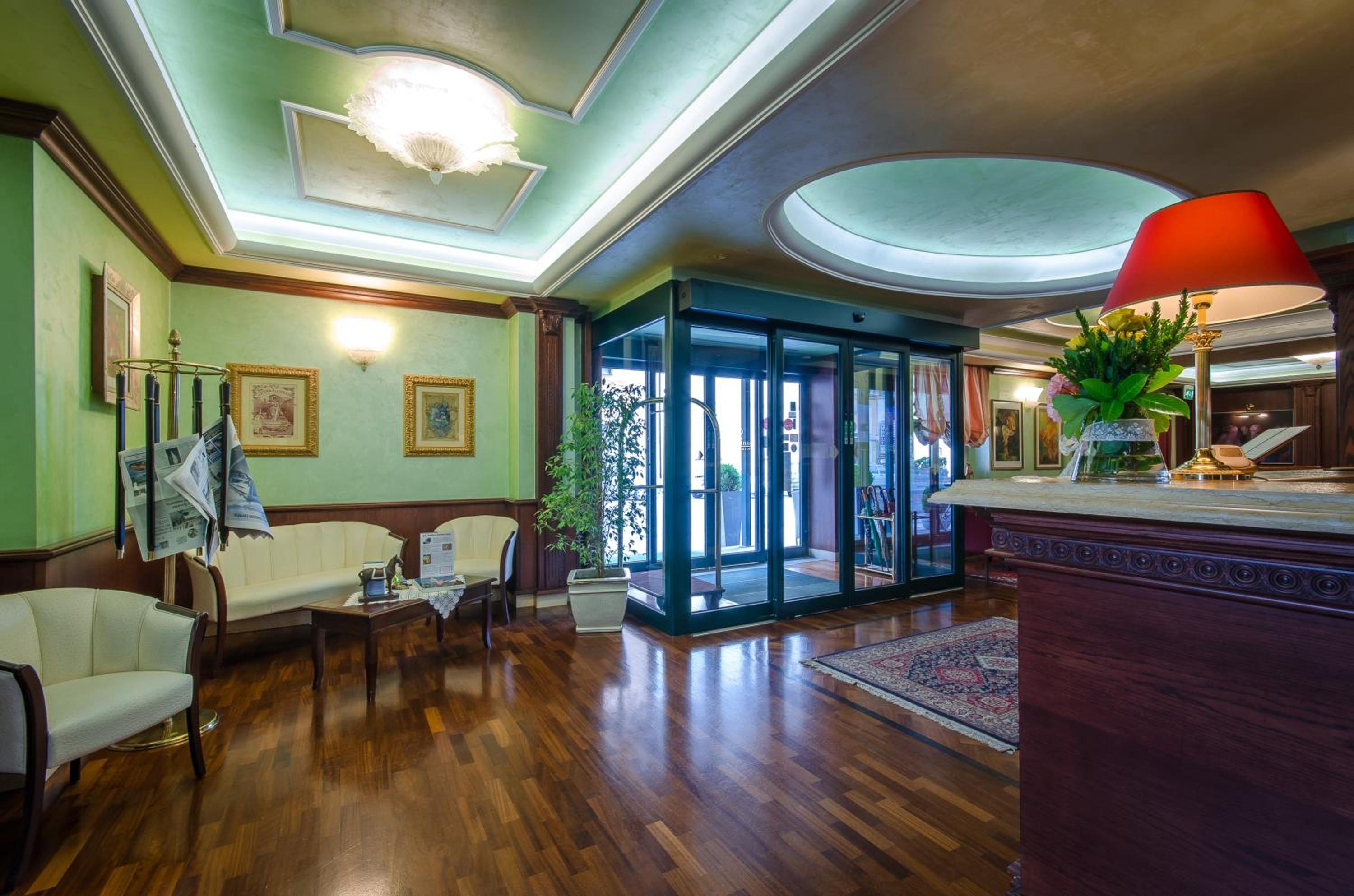 Hotel Santacroce Ovidius 31/50