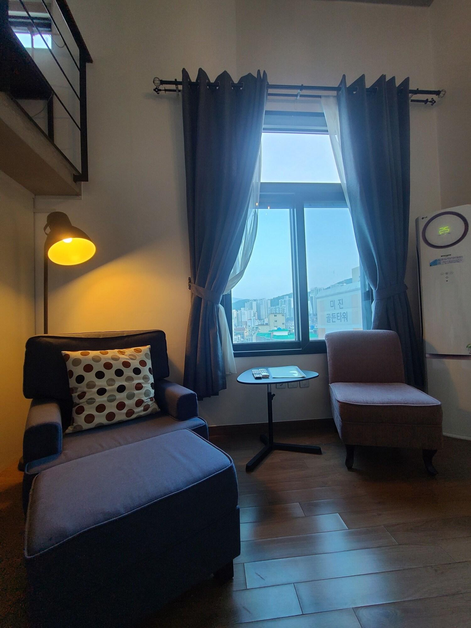 Jinwoo Prestige Hotel 7/21