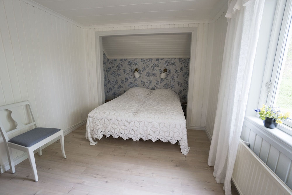 Anfasteröd Gårdsvik 15/50