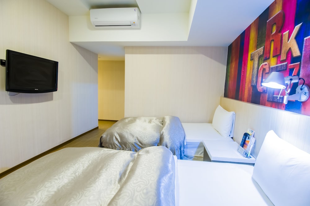 Sanduo Hotel 9/60
