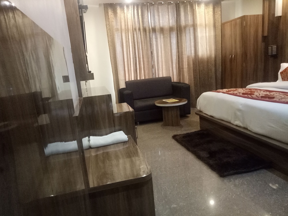 Hotel Nek 35/45