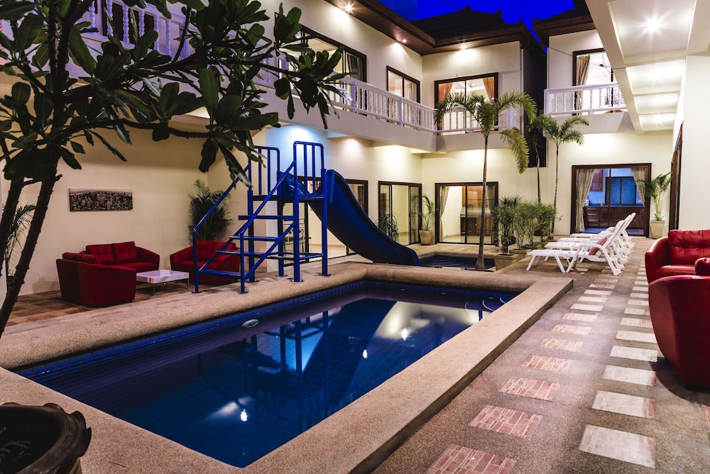 Avoca Pool Villas 43/50