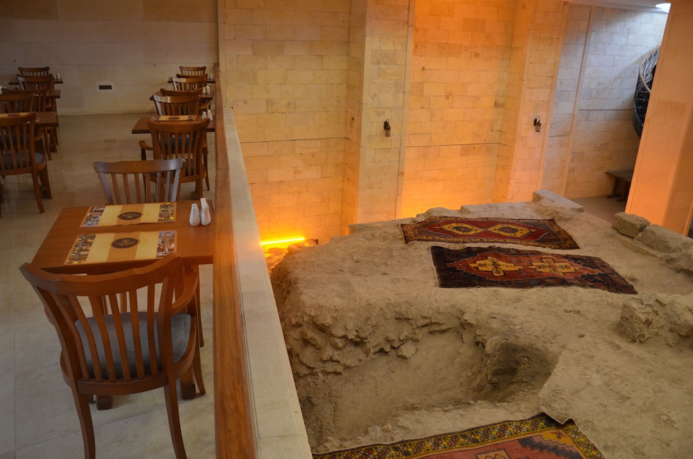 Safa Royal Museum Hotel 29/33