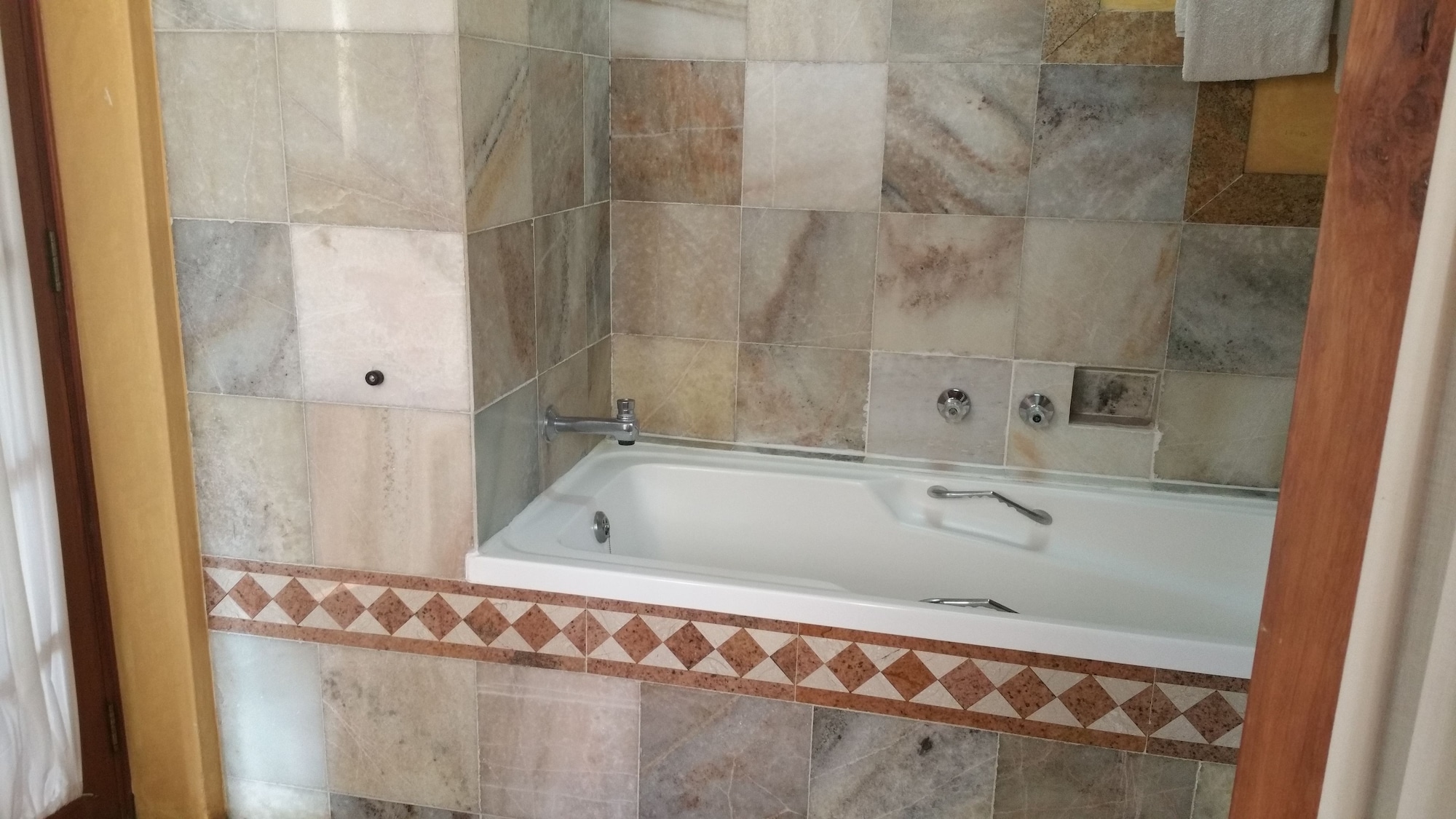شقة عائلية بسريرين كوين وسريرين منفصلين بـ4 غرف نوم، Woodmere Serviced Apartments 2/2