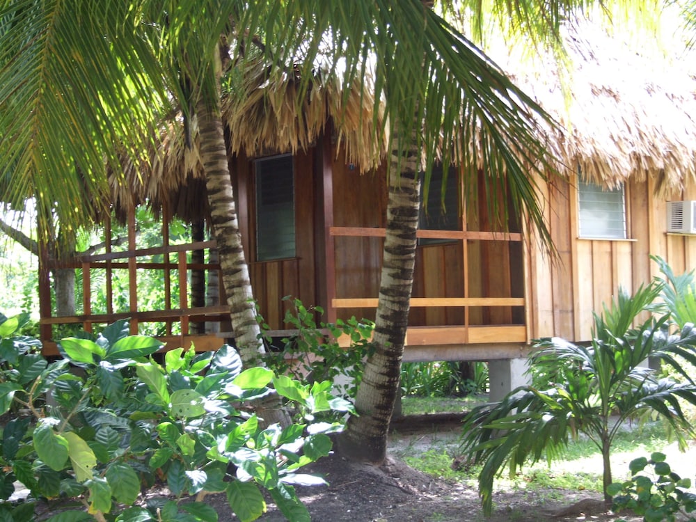 St. George's Caye Resort 4/51
