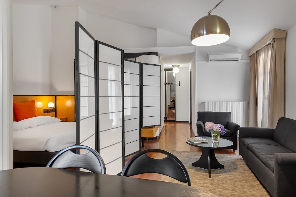 Hotel Ancora 51/68
