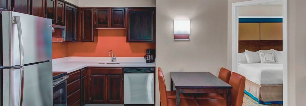 Residence Inn Cleveland Beachwood 6/33