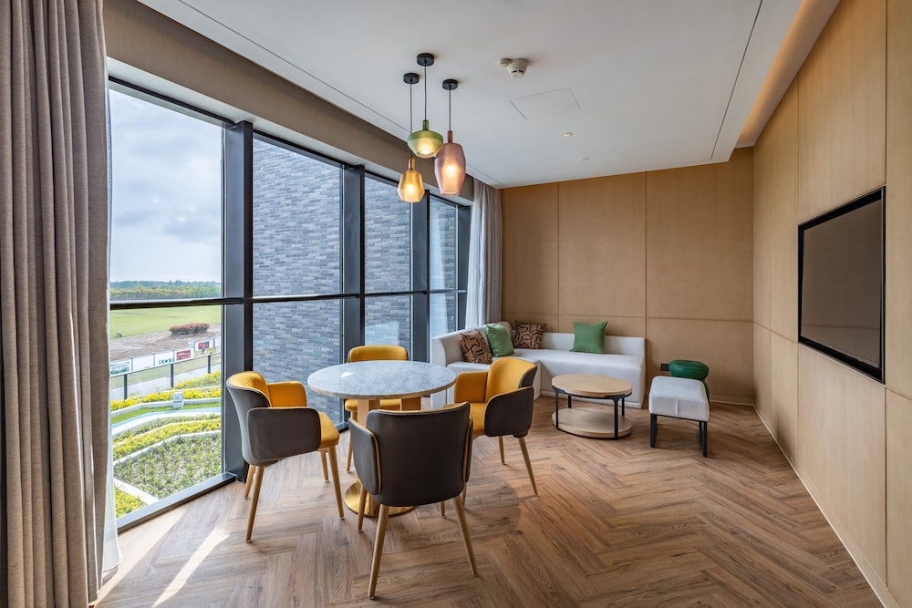 Holiday Inn Shanghai Chongming 21/24