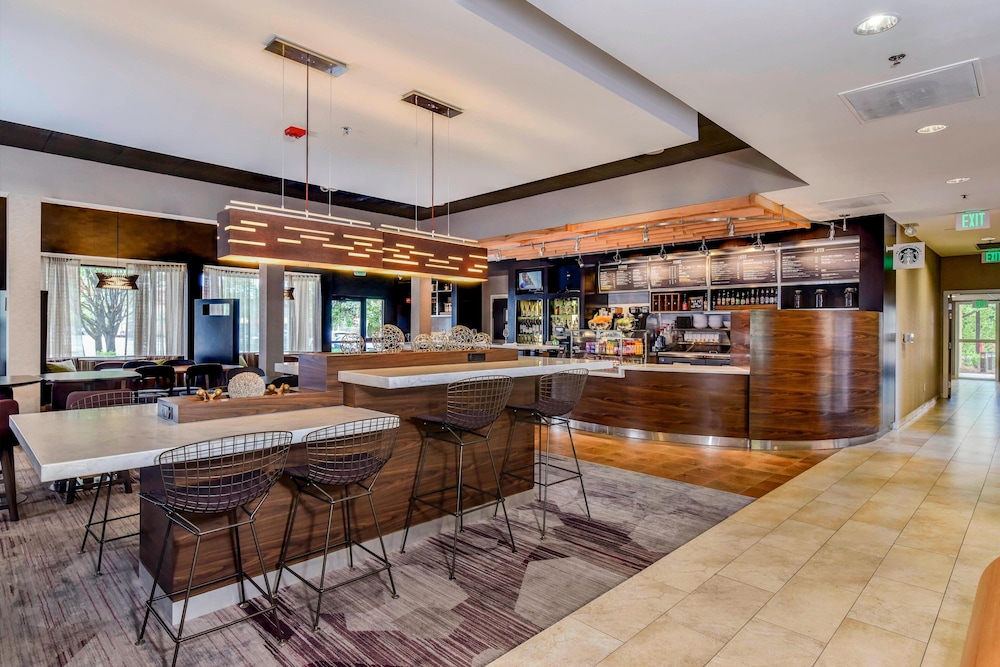 Courtyard By Marriott Downtown Boise 7/58