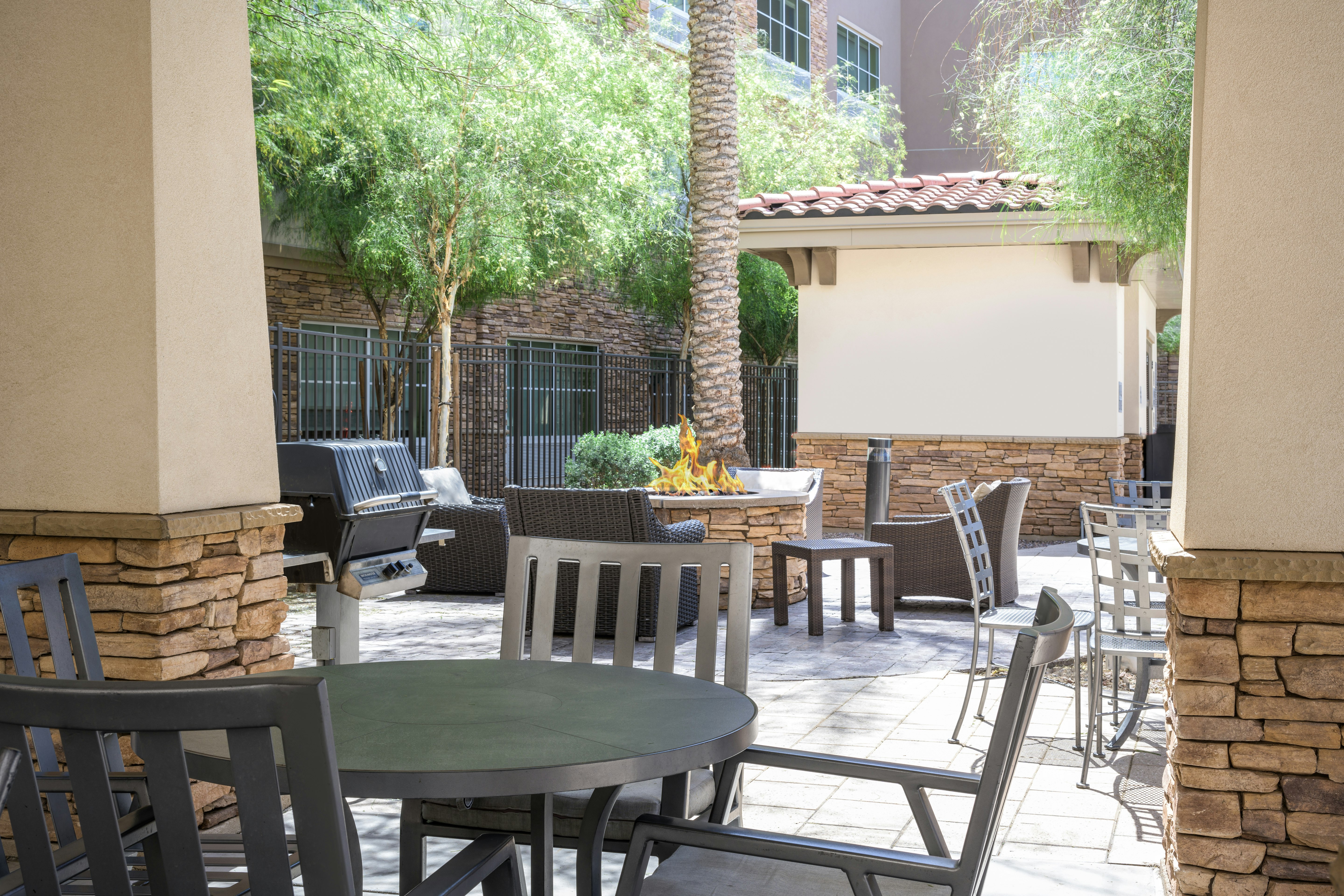Holiday Inn Express and Suites Phoenix East - Gilbert 41/66