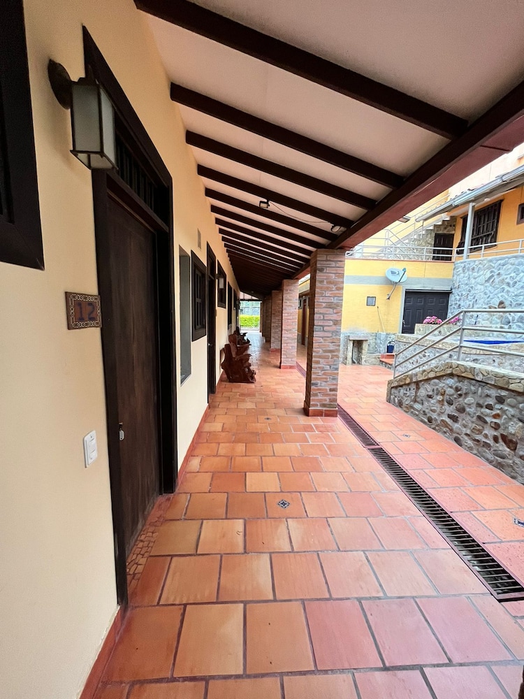 Hotel Bora Bora Campestre Los mangos 25/45