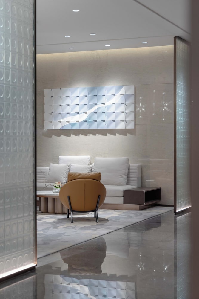 Grand Madison Shenzhen Longhua Yujing 18/30