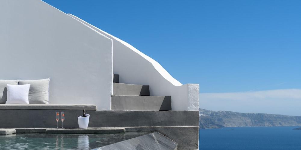 Echoes Luxury Suites By Canvas - Adults Only 41/50